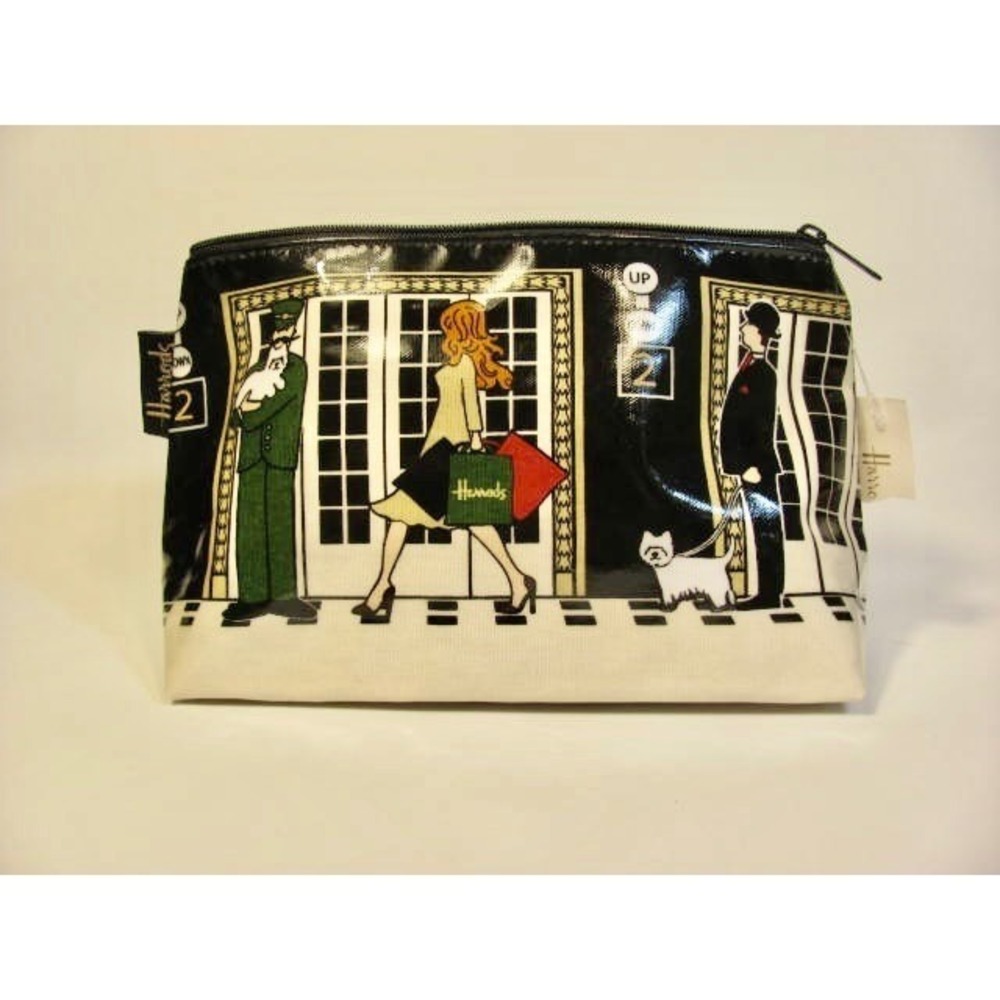 Harrod's Makeup Bag NWT Retro Elevator Scene Laminated Cloth